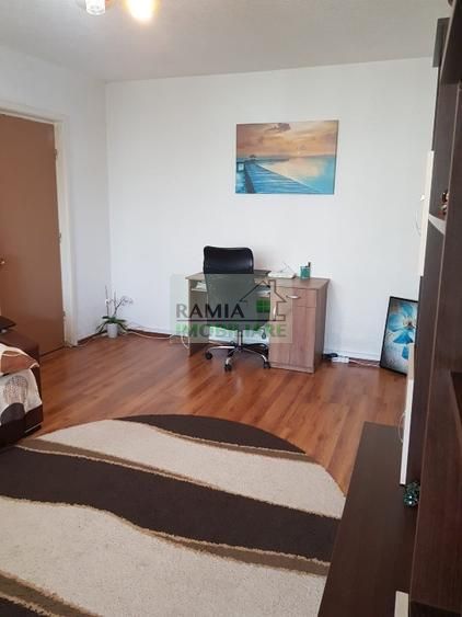 Apartament 2 camere, zona Planete, Etaj 2, 50 mp, Mobilat si Utilat - Poză 2
