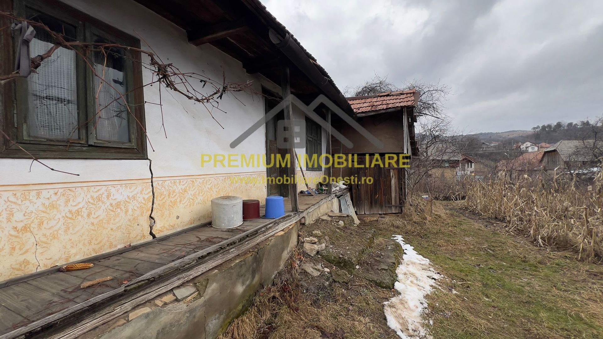 Teren intravilan de vânzare – zonă centrală, Oituz - Poză 6