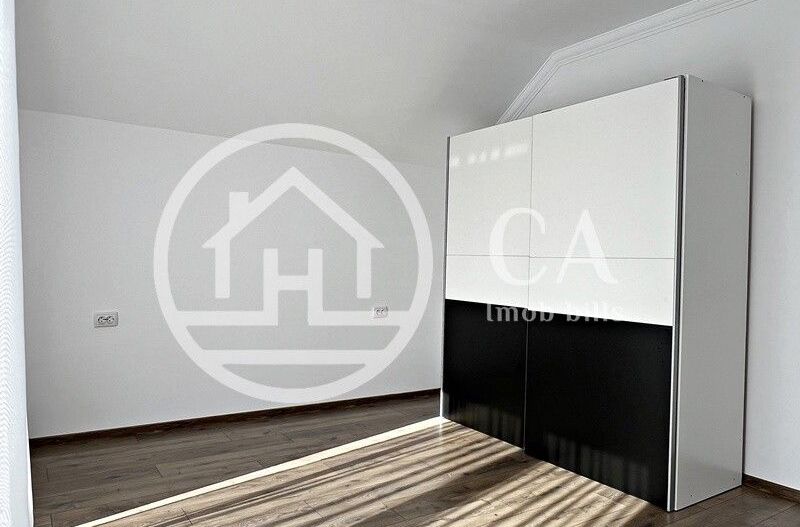 Casa de inchiriat cu 4 camere in Santandrei, Bihor - Poză 5