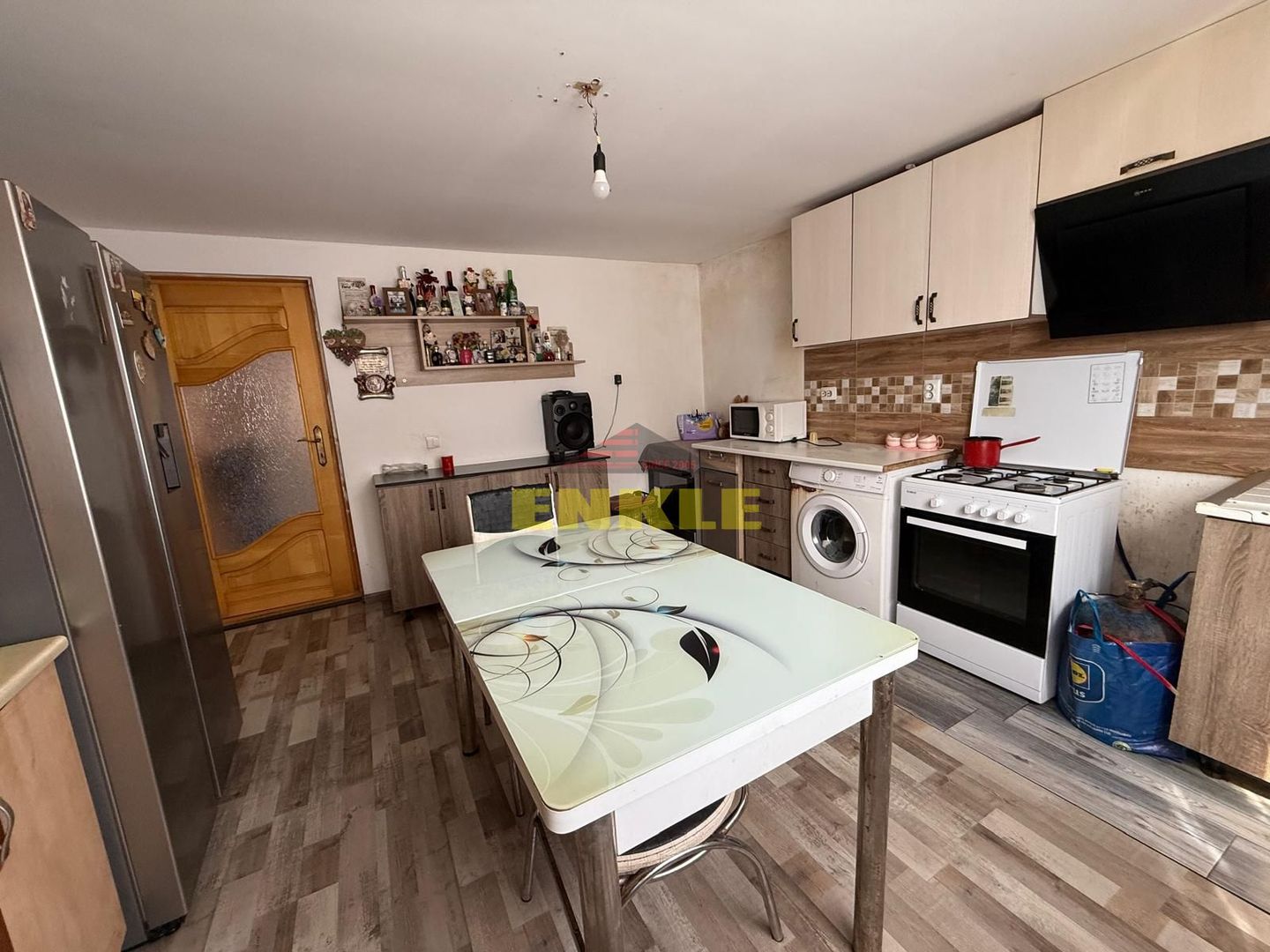 De vanzare casa in Hudum, teren generos. - Poză 8