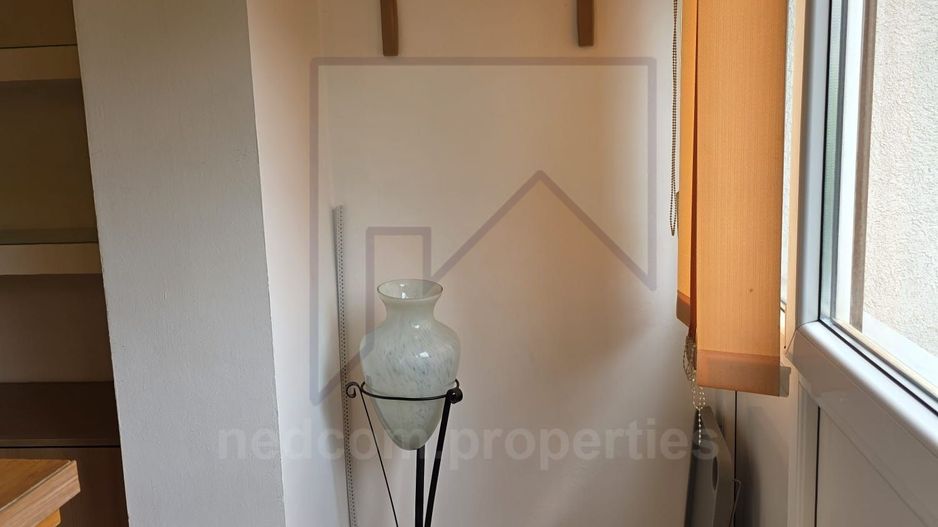 Vanzare apartament 2 camere Lizeanu - Poză 4