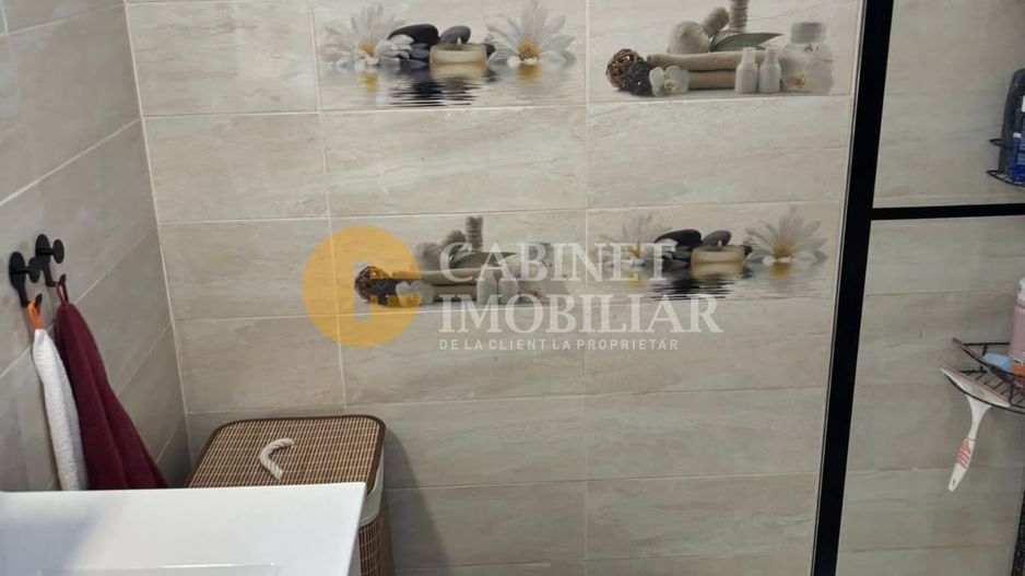 3 CAMERE DECOMANDAT--ETAJ 1--LOC DE PARCARE INTABULAT--VALEA LUPULUI - Poză 6