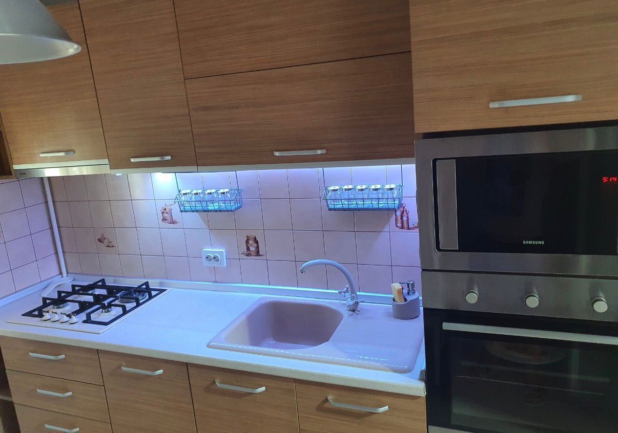 AP. 3 CAMERE DRISTOR, BOXA, LOC PARCARE, PET-FRIENDLY, METROU 5 MINUTE - Poză 4