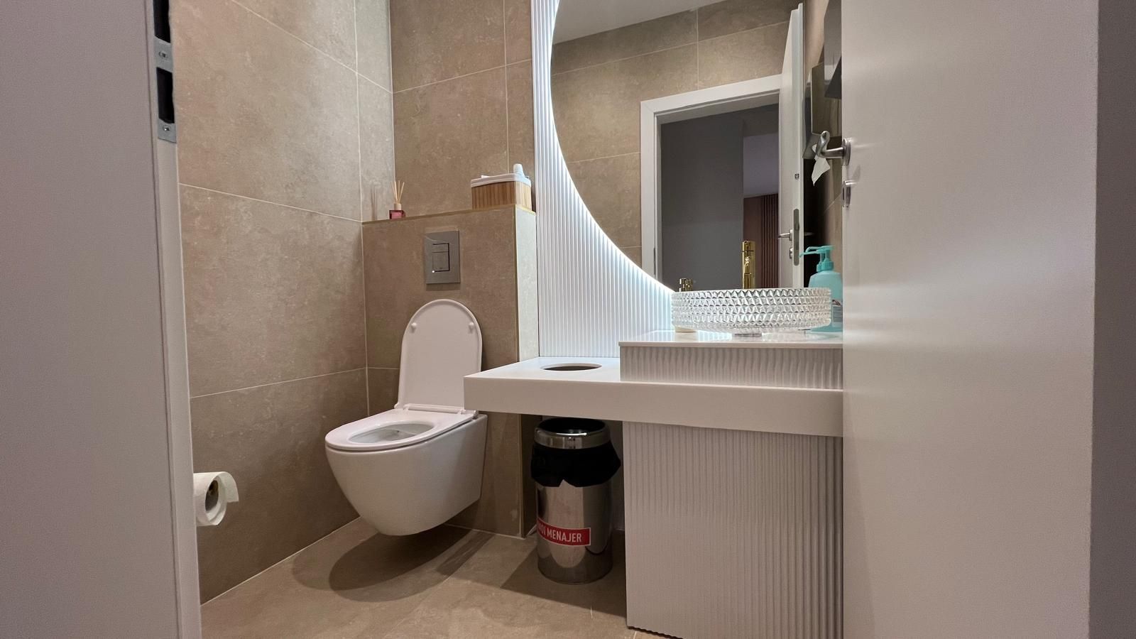 Spațiu comercial de vânzare – 247 mp utili, împărțiți în 2 unități - Poză 15