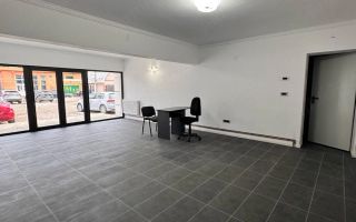 Spre închiriere clădire parter și etaj, 300 mp, zona Stejar, Iași - Poză 8