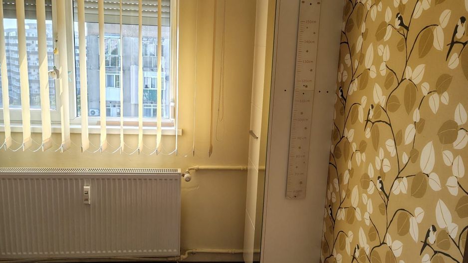 Vanzare Apartament 2 camere 48 mp, renovat, mobilat, 2 min metrou Romancierilor - Poză 3