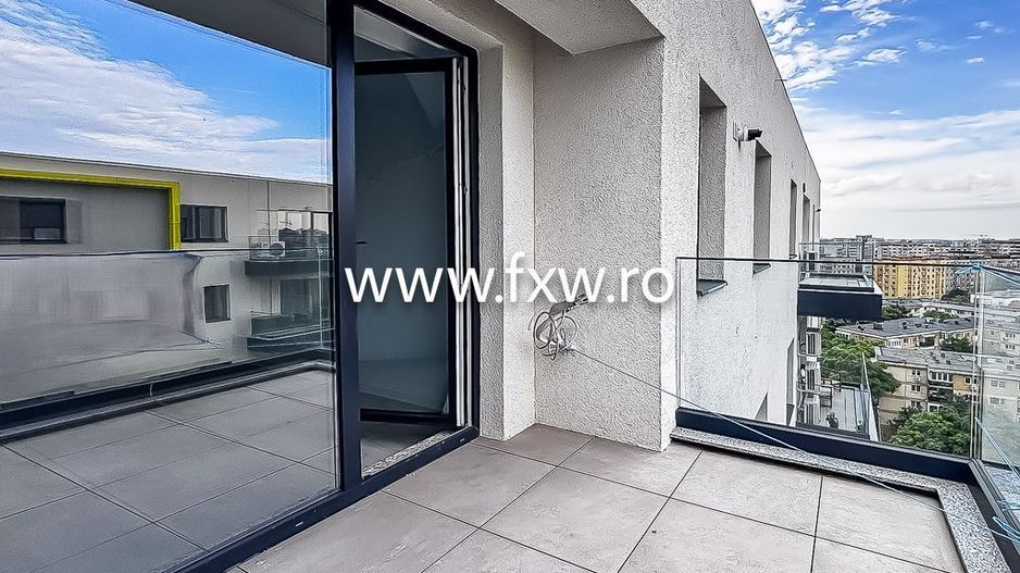 Apartament nou, luminos, cu vedere panoramică - Poză 1