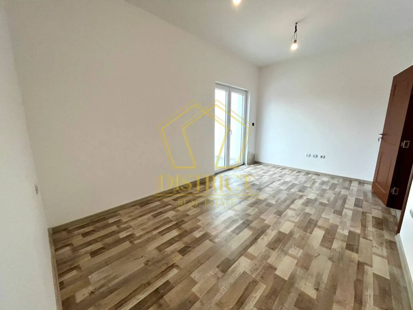 Duplex deosebit cu 4 camere | Freidorf - Poză 5