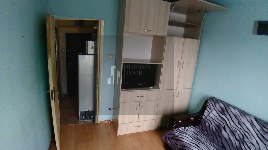 APARTAMENT 2 CAMERE, SECTOR 4/MOLDOVITA, APARATORII PATRIEI - Poză 3
