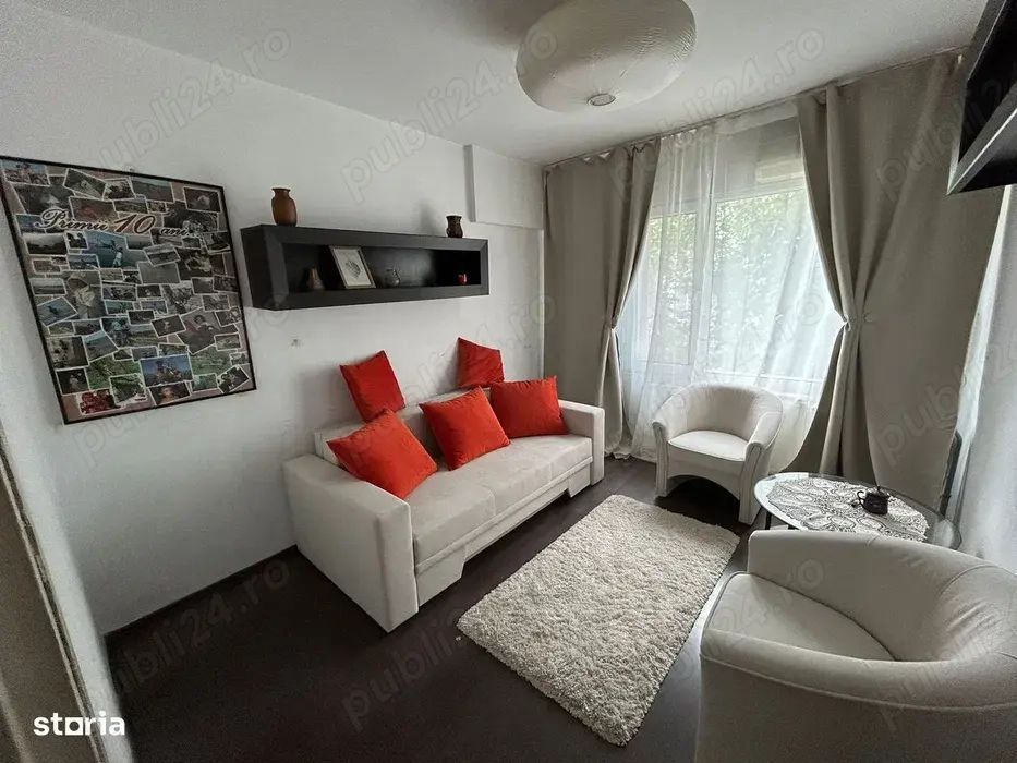 De vanzare Apartament 4 camere LUJERULUI - Poză 2