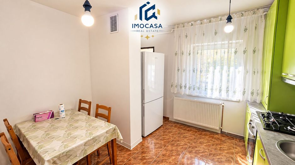 De inchiriat Apartament 4 camere, etaj 2, loc de parcare, Vlaicu, Arad - Poză 13