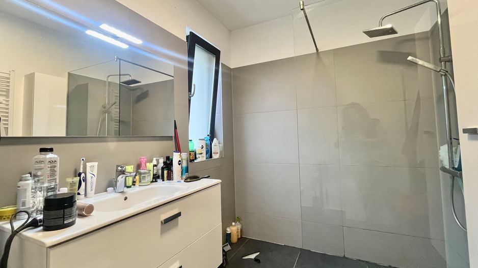 Apartament cu 2 camere, spațios si modern, intrare Dumbrăvița-Kaufland - Poză 17