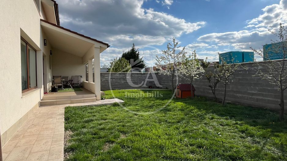 Casa cu 4 camere de vanzare în Santandrei, Bihor - Poză 2