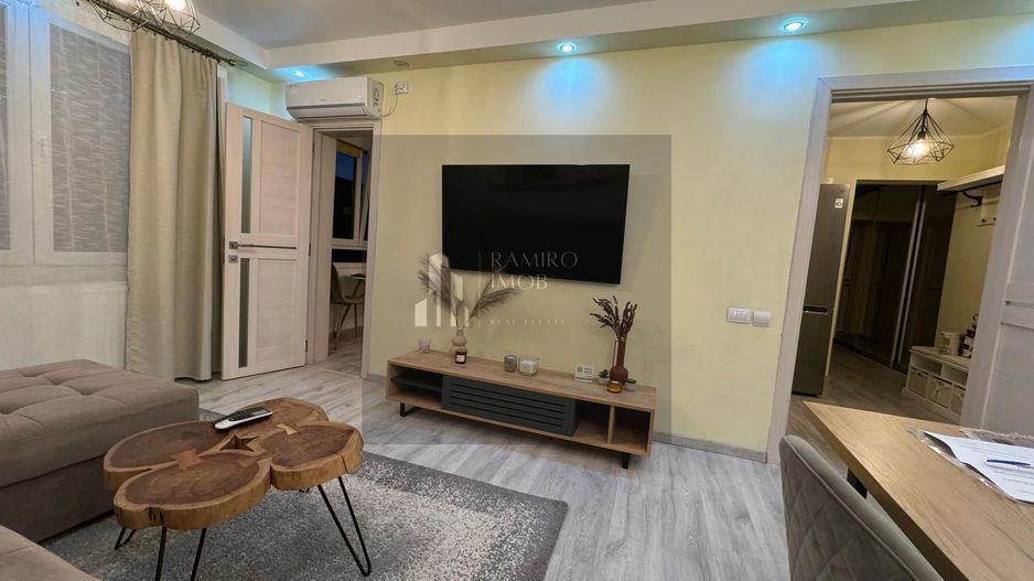 Inchiriere Apartament 3 camere decomandat Titan / Theodor Pallady - Poză 2