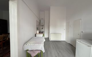 Apartament ultracentral /2 camere /pretabil pentru diferite activitati - Poză 4