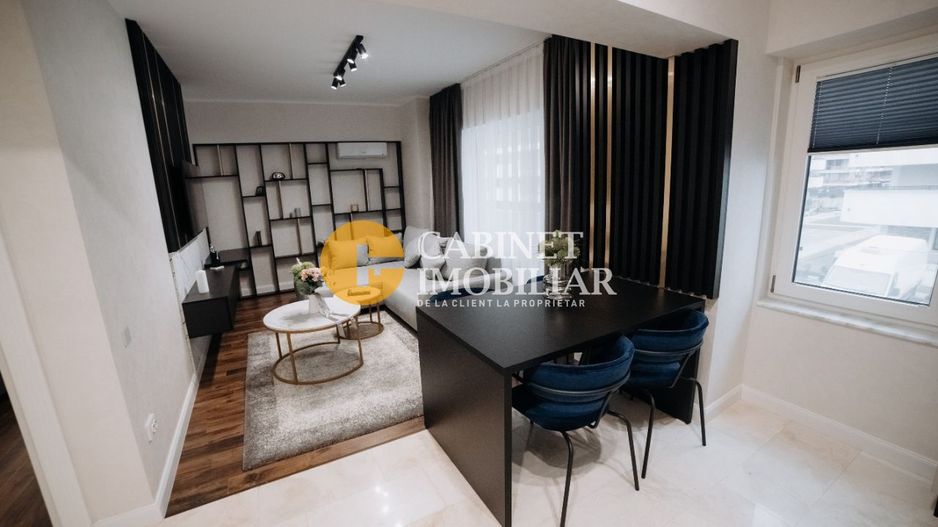 APARTAMENT 3  CAMERE SITUAT IN COPOU - Poză 3