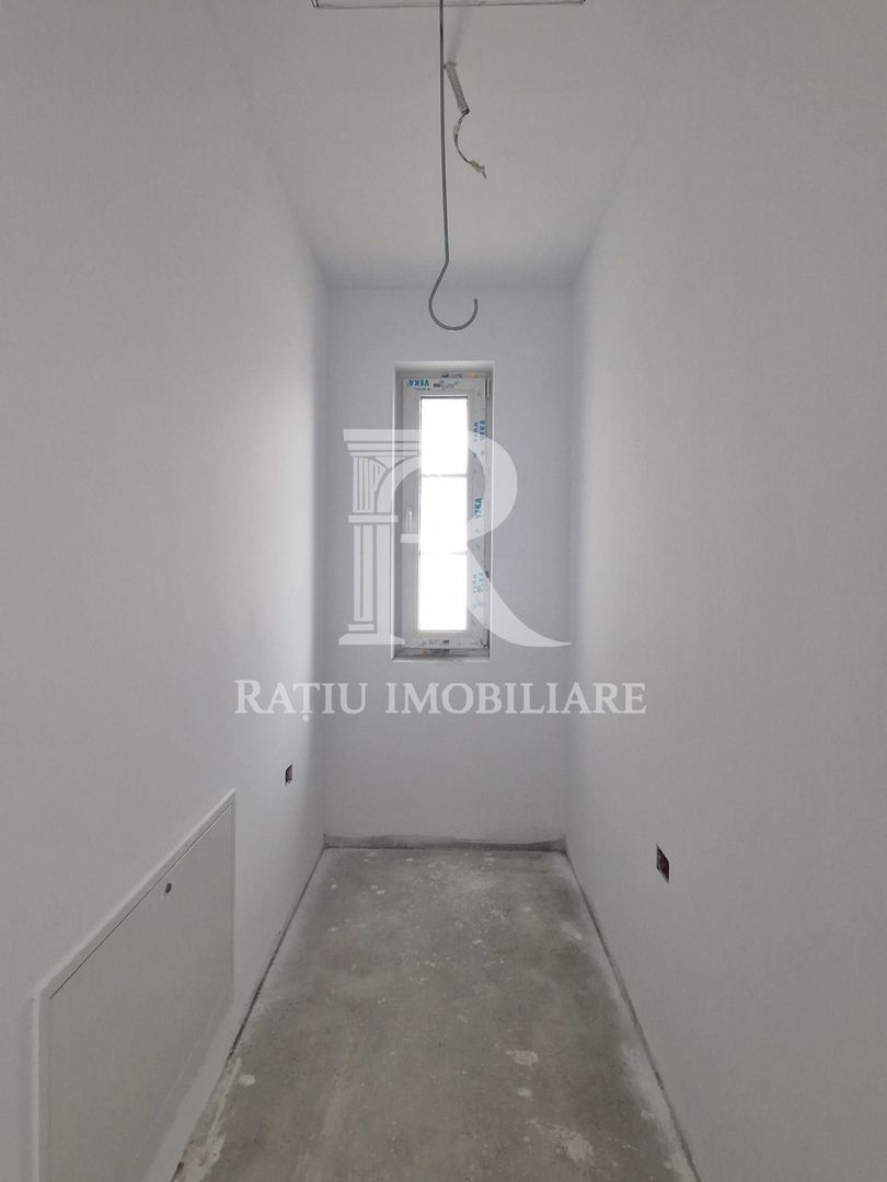 Casa de vanzare cu 4 camere | Cihei | Finisata | Bihor - Poză 14
