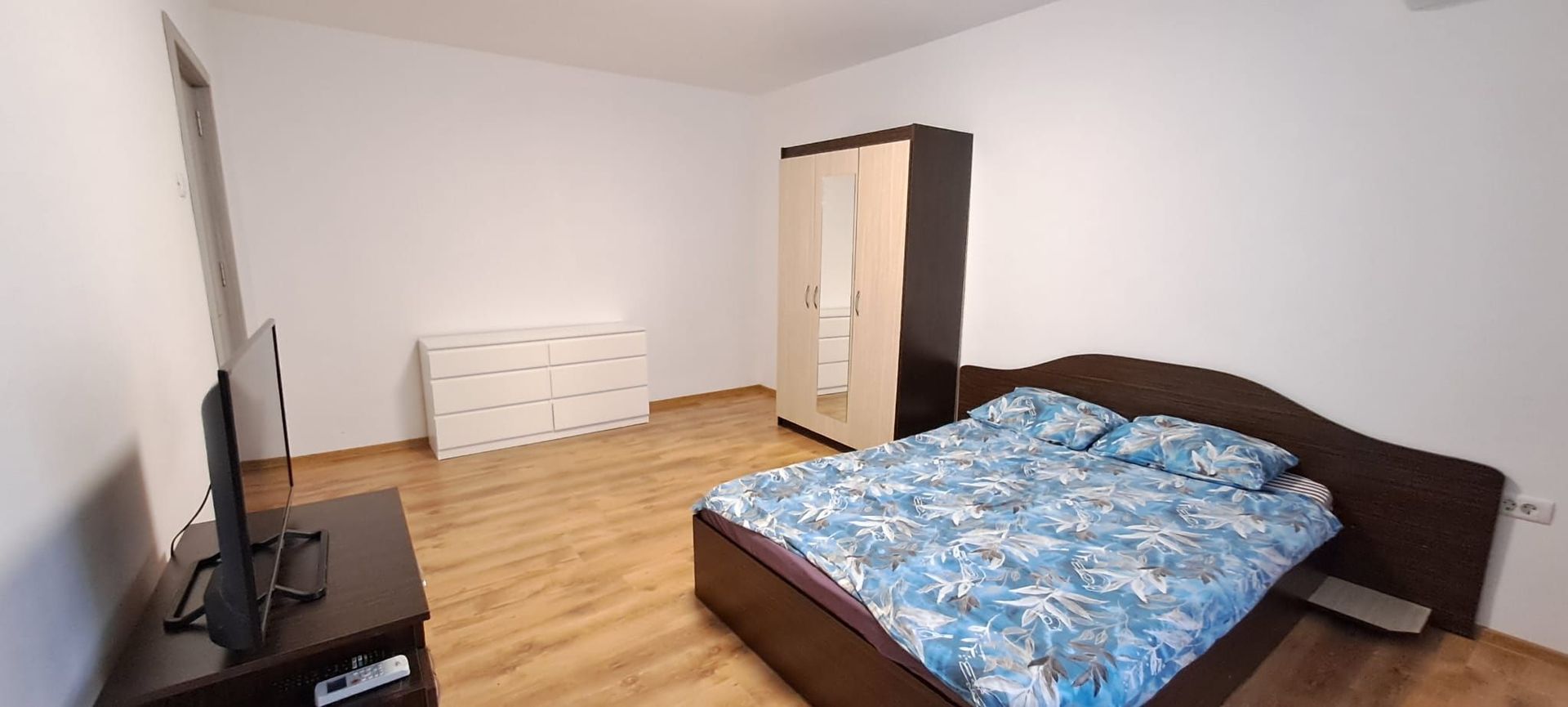 Drumul Taberei, Parc Moghioros, garsoniera 34mp, decomandata, renovata - Poză 4