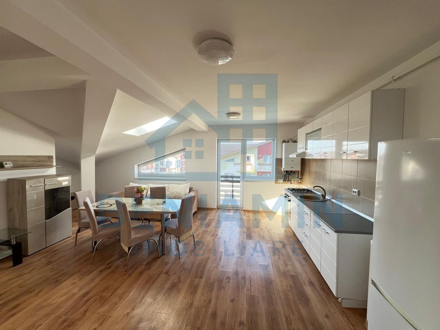 2 camere - 63mp - mobilat - utilat - bloc nou - parcare - Subcetate - Poză 3