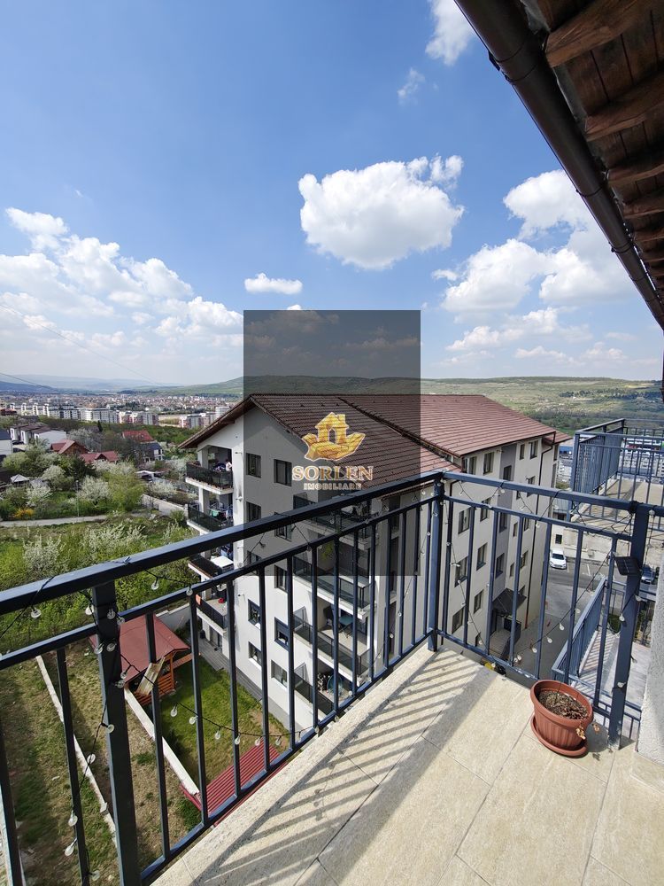 Apartament 3 camere de vanzare Zona Vivo / Floresti - Poză 8