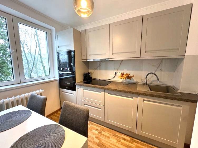 🏡 ]nchiriez Apartament cu 3 camere, 68 mp, parcare inclusă, Titan - Poză 9