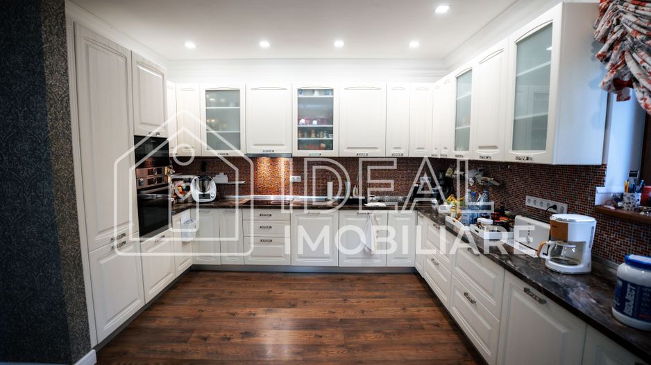 Casa Individuala Moderna cu 7 camere si 1480 mp de curte, In Selimbar - Poză 7