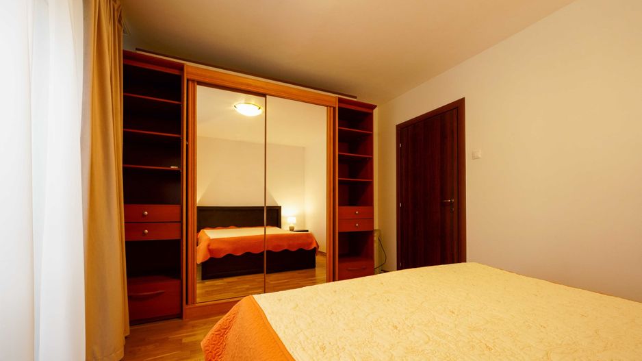 COMISION 0 Ap 2 camere Calea Vitan-Mall Vitan T595 - Poză 2