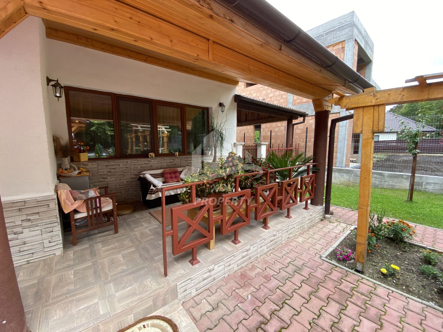 Vila  Frumoasa , Sibiu ,6 camere , 5 Bai , mobilata ,utilata - Poză 8