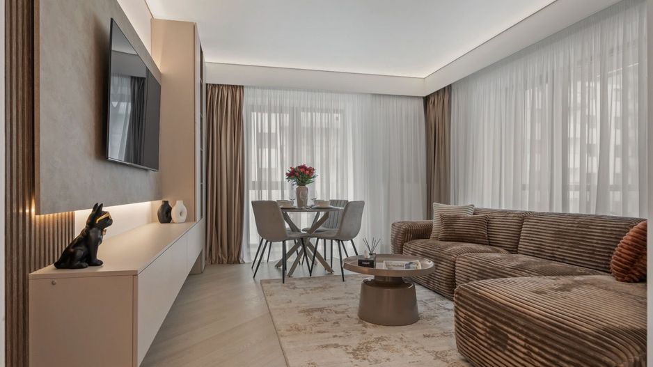 Apartament 3 camere de inchiriat | Cortina North - Poză 1