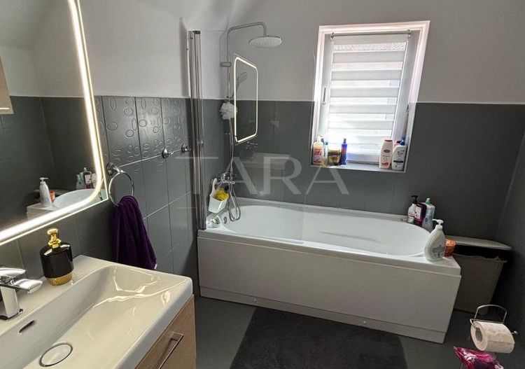 Casa individuala cu teren generos, zona Europa - Poză 5