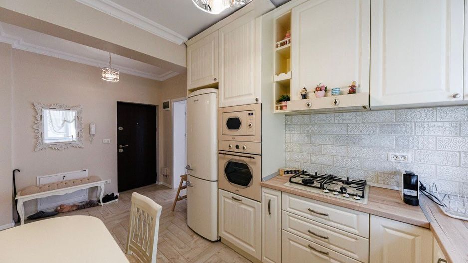 Apartament elegant I Grădina privata si parcare privată I Dumbrăvița - Poză 12