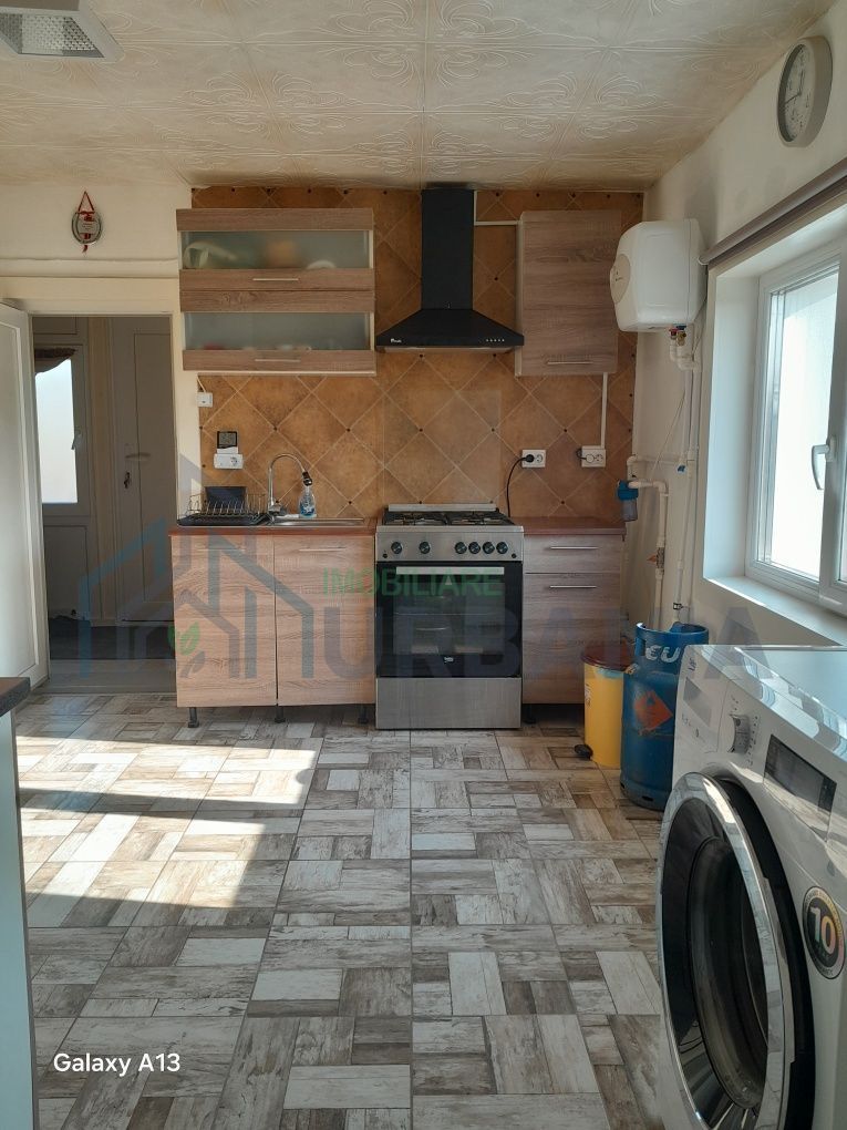 Casa Economica 3 cam,sistem fotovoltaic pompe caldura - Poză 4