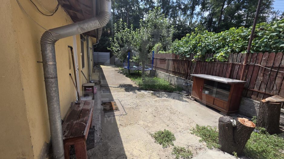 Casa cu 5 camere de vanzare in zona Bordei Calea Bucuresti 785mp - Poză 2