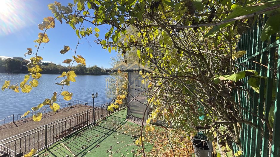 Vila 7 camere**Lake view**Ponton privat**Piscina**Teren 933 MP//Balotesti - Poză 5