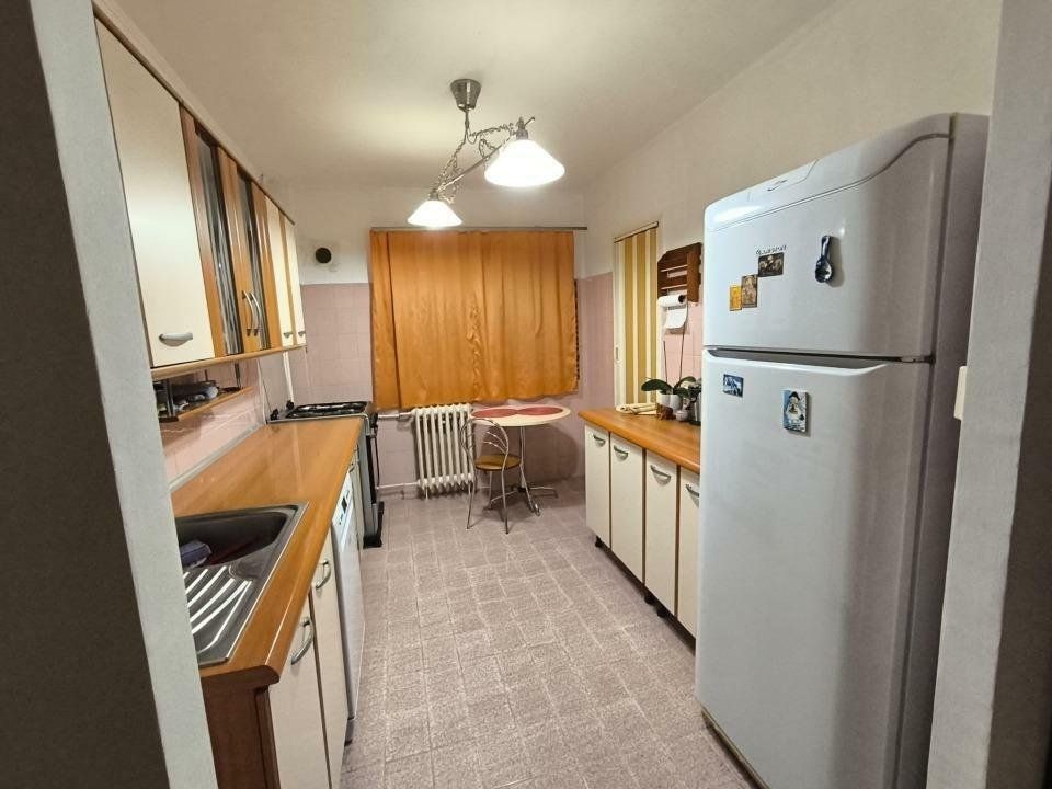 Apartament Luminos, 2 camere, Parcul Tineretului. Parcare. - Poză 4