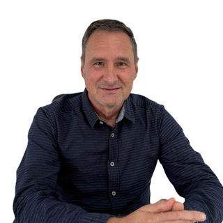 Ovidiu Neagu - Tower Imob