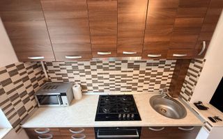 2 camere| Olimpia| apartament superb| balcon inchis| lift| centrala| - Poză 11