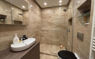 Apartament 2 camere LUX cu vedere spre lac - Poză 9