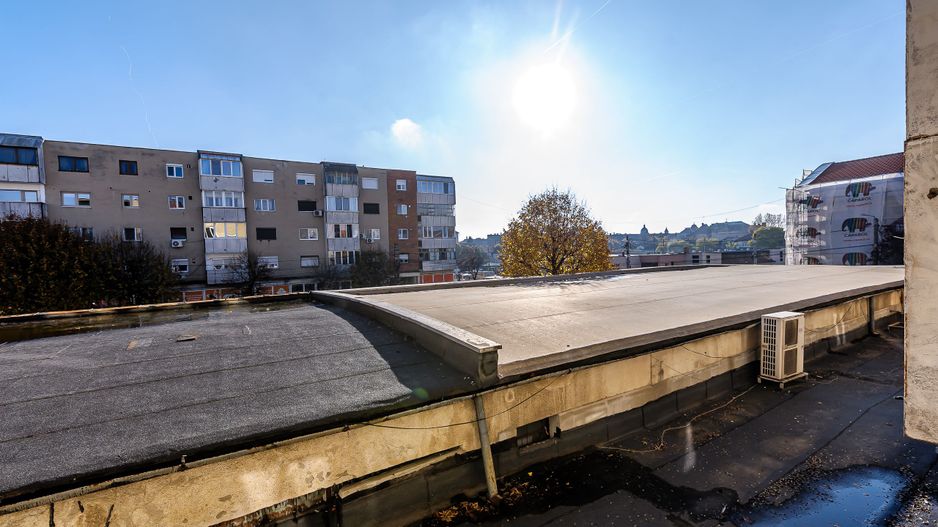 Apartament 2 Camere, Etajul 1, Piața mică, Arad - Poză 9