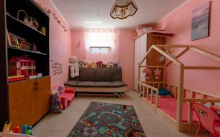 Casă cu teren 3332mp în Bătania - Poză 9