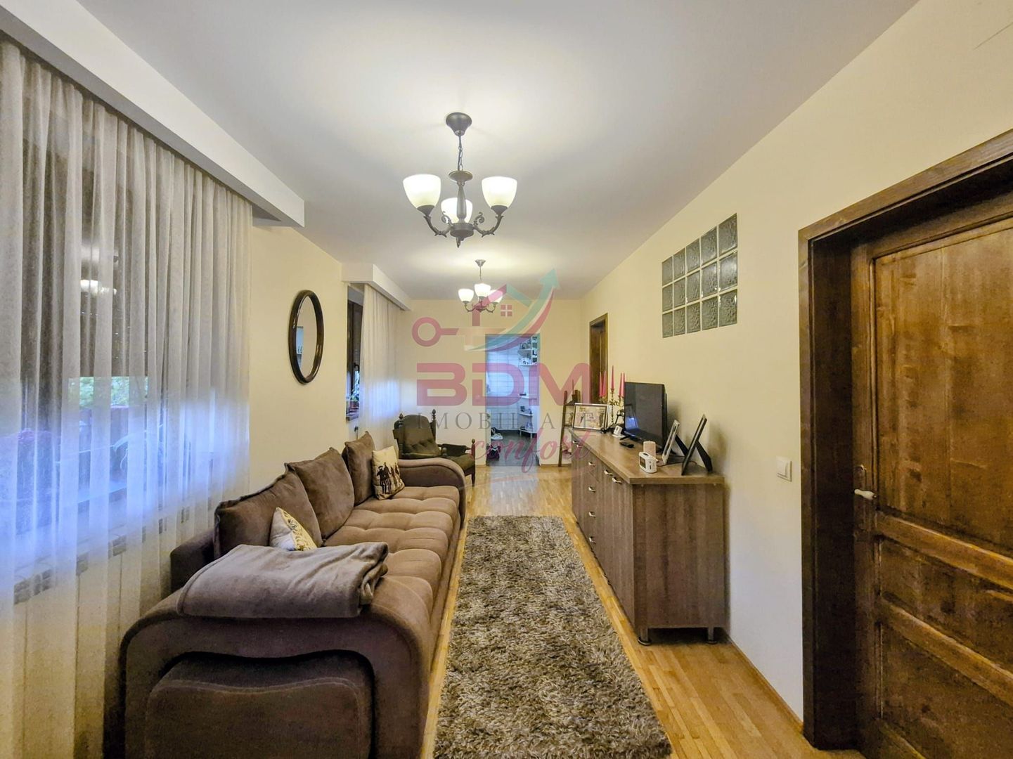 0% Comision | Casă la calcan | 570 mp teren I zona Bai - Poză 9