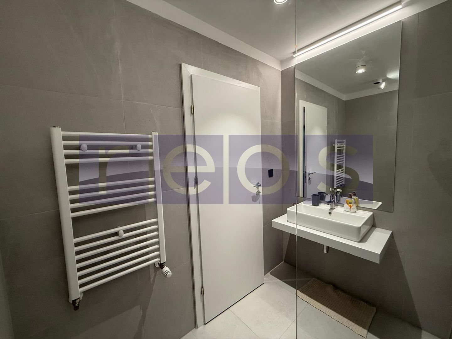 INCHIRIERE 4 CAMERE | ONE NORTH LOFT | MOBILAT SI UTILAT LUX | LOC PARCARE | - Poză 43