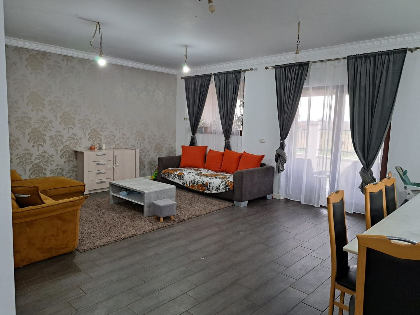 Ideala pentru o familie-casa la cheie - Poză 13