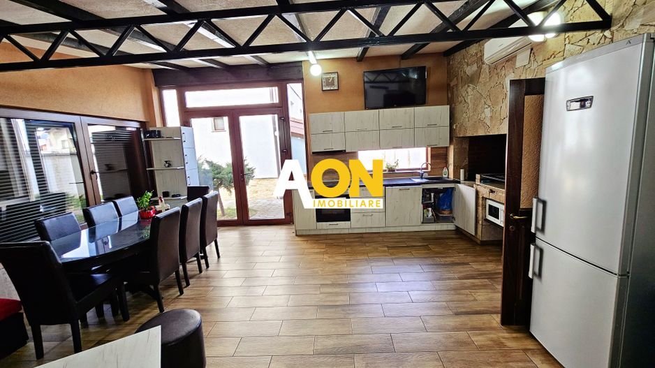 Casa 5 camere, 870 mp teren, mobilata, utilata, zona Cetate - Poză 19