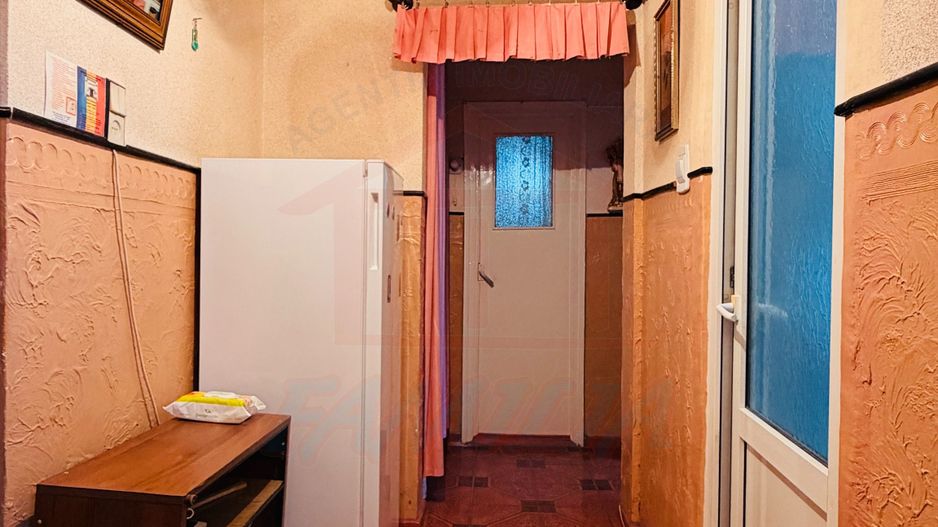 De vanzare 2 camere dec. in Galati, Micro 18, zonă Spitalul Județean - Poză 6