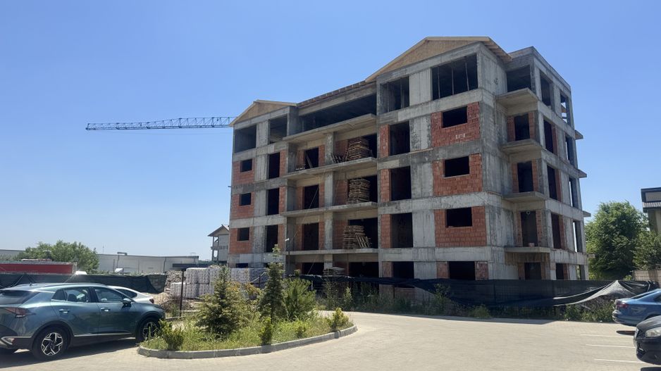 Apartamente cu 2 si 3 camere Otopeni central comision zero - Poză 11