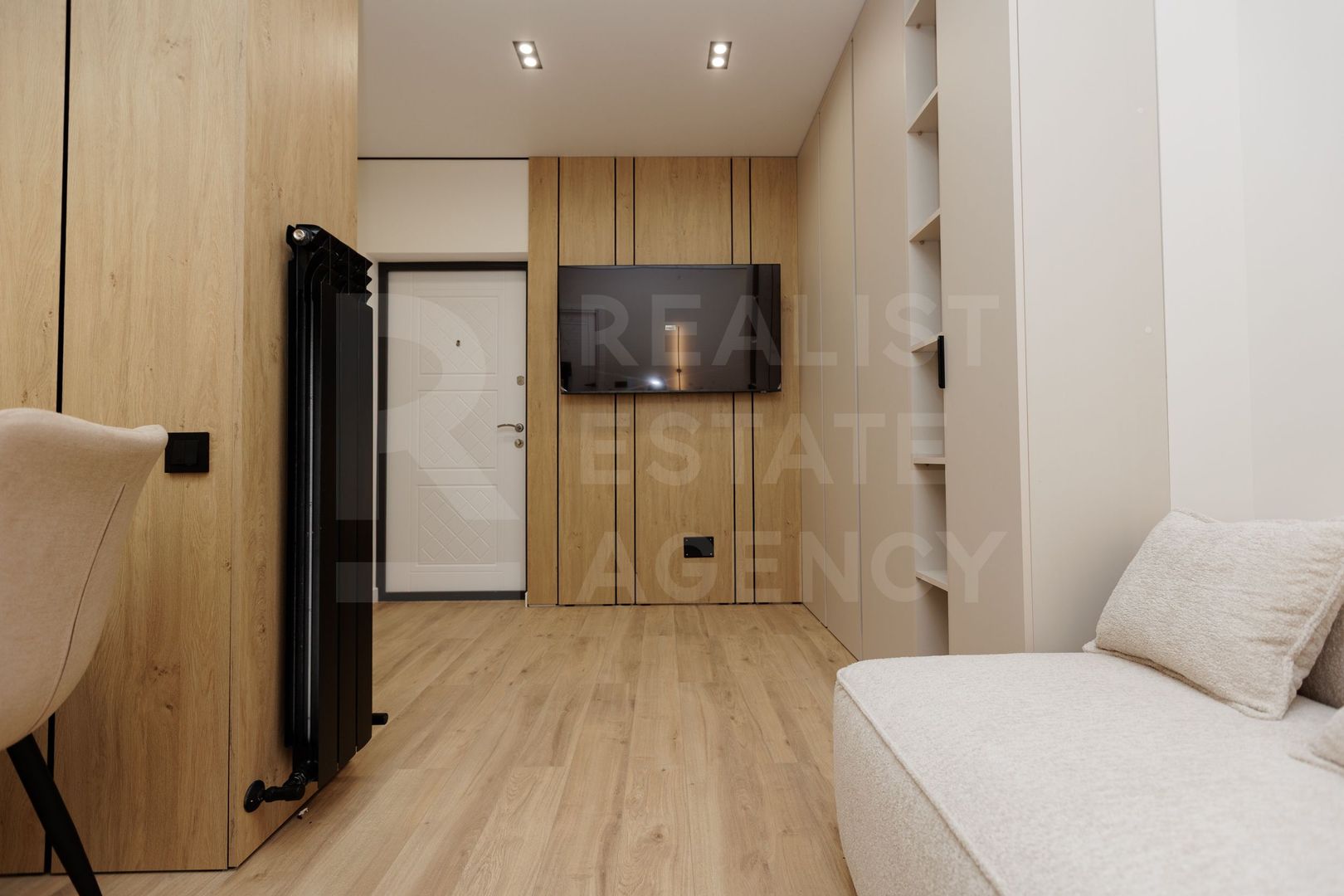 Vânzare, apartament, 2 camere, str. Ioana Radu, Buiucani - Poză 2