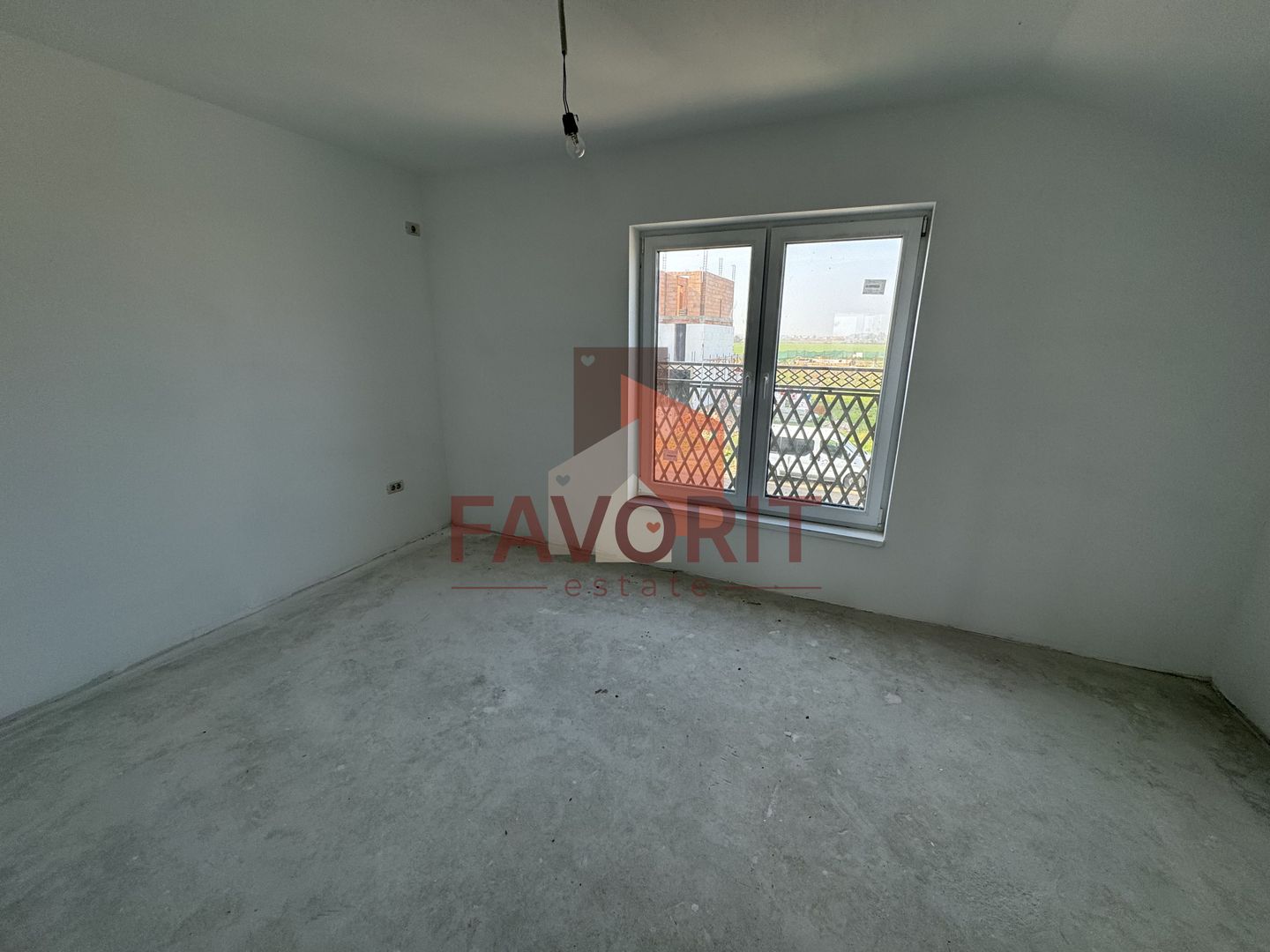 Comision 0%. Finisaje la alegere. Toate utilitatile. Strada asfaltata. - Poză 18