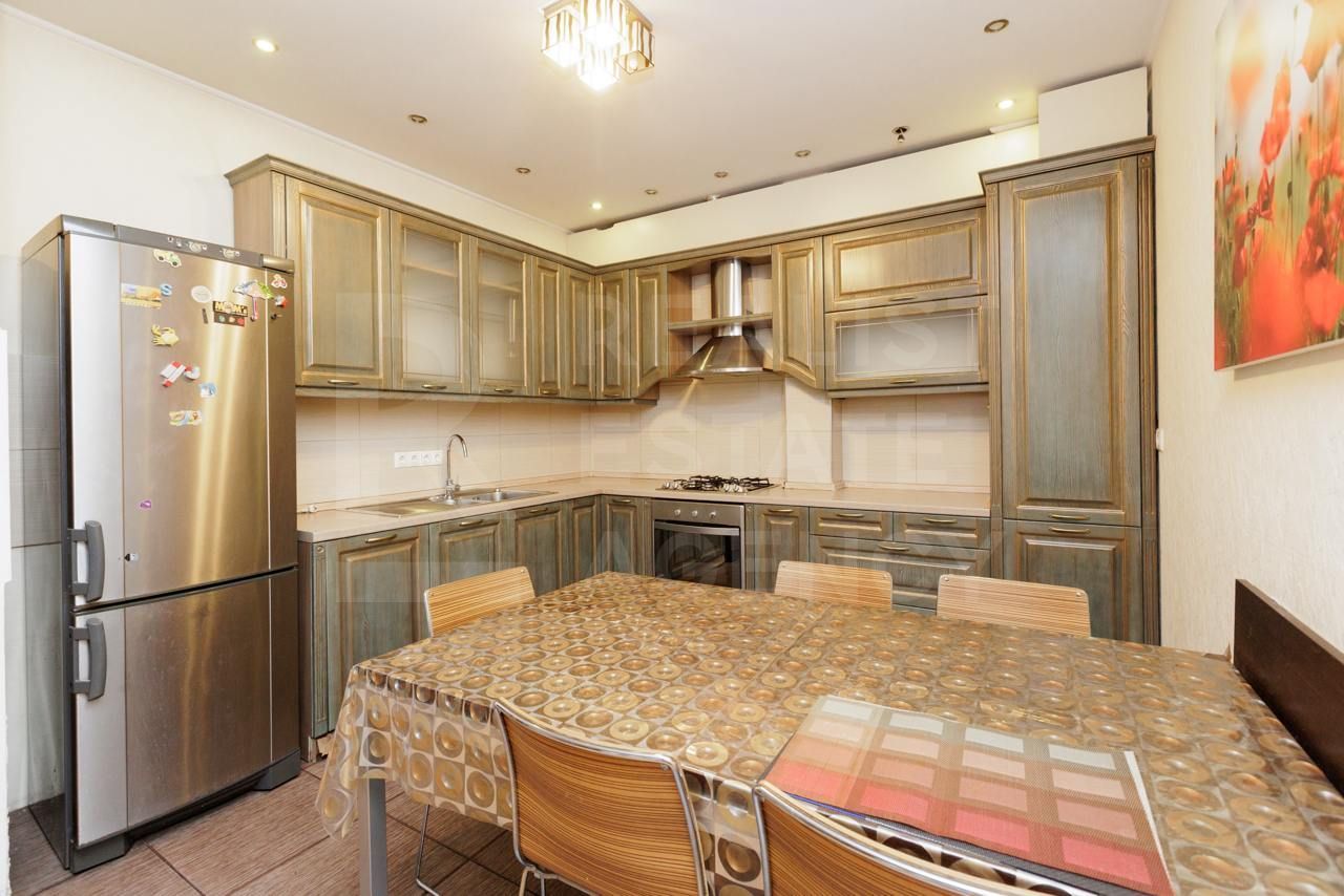 Chirie, apartament, 2 camere, strada Eugen Coca, Buiucani - Poză 1