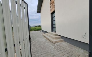 Cartier nou si modern - Casa langa padure, curte utila - Sibiu, Cisnadie - Poză 2